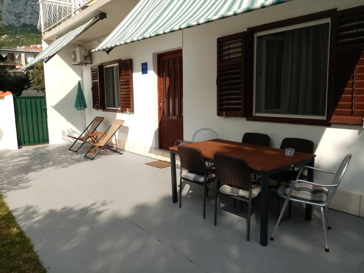 Tihana-Ground Floor With Large Terrace Makarska Exterior photo