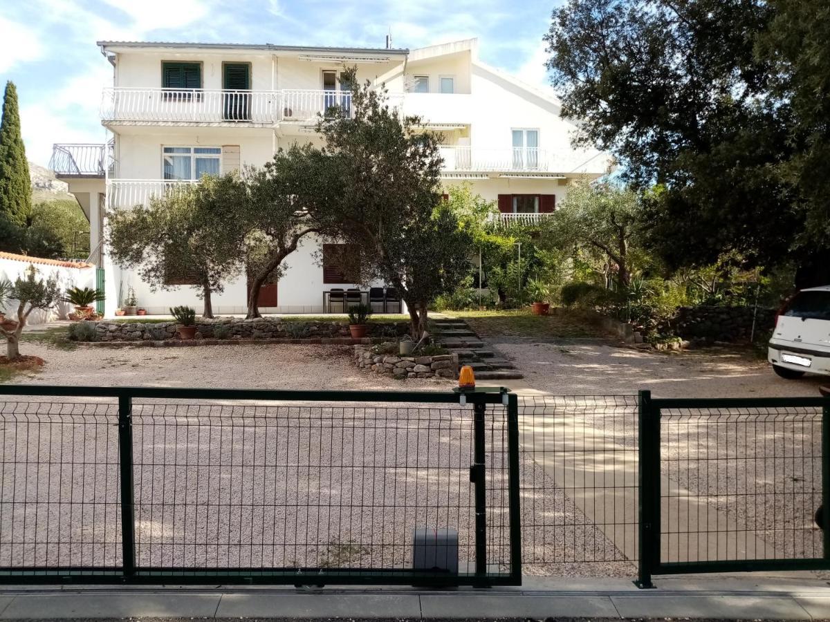 Tihana-Ground Floor With Large Terrace Makarska Exterior photo