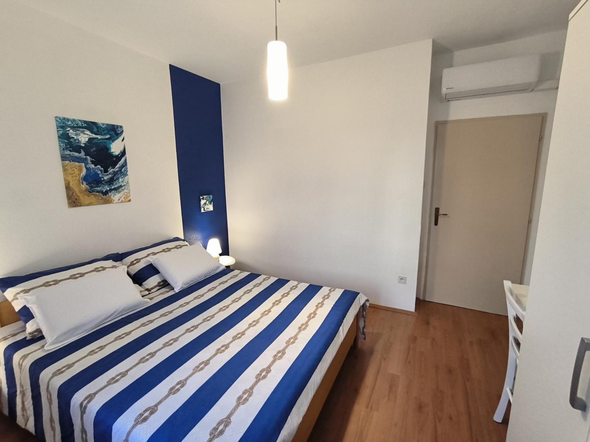 Tihana-Ground Floor With Large Terrace Makarska Exterior photo