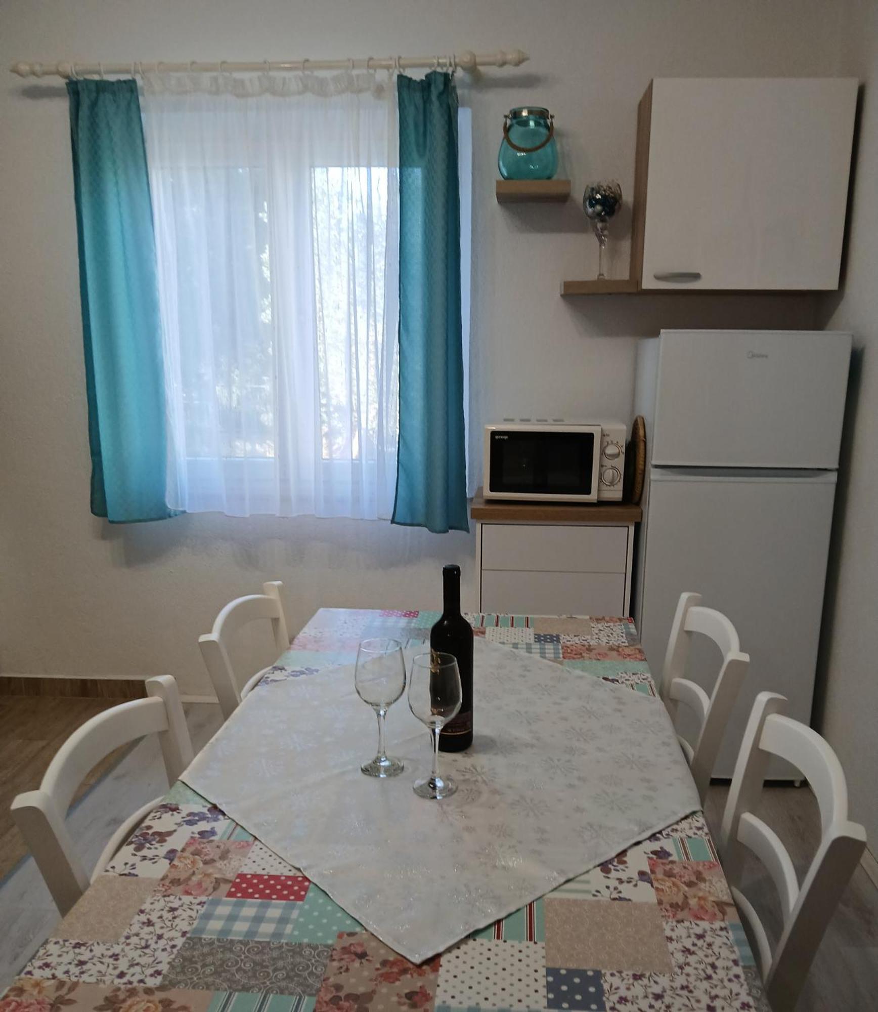 Tihana-Ground Floor With Large Terrace Makarska Exterior photo